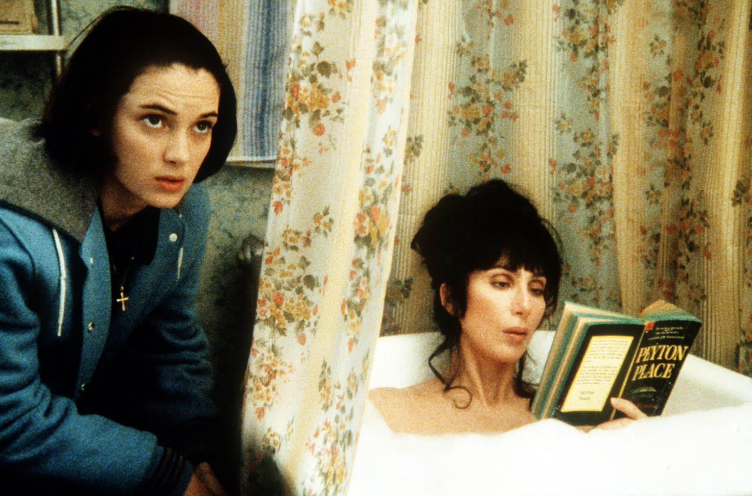 Mermaids-mermaids-movie-30965143-1536-1012